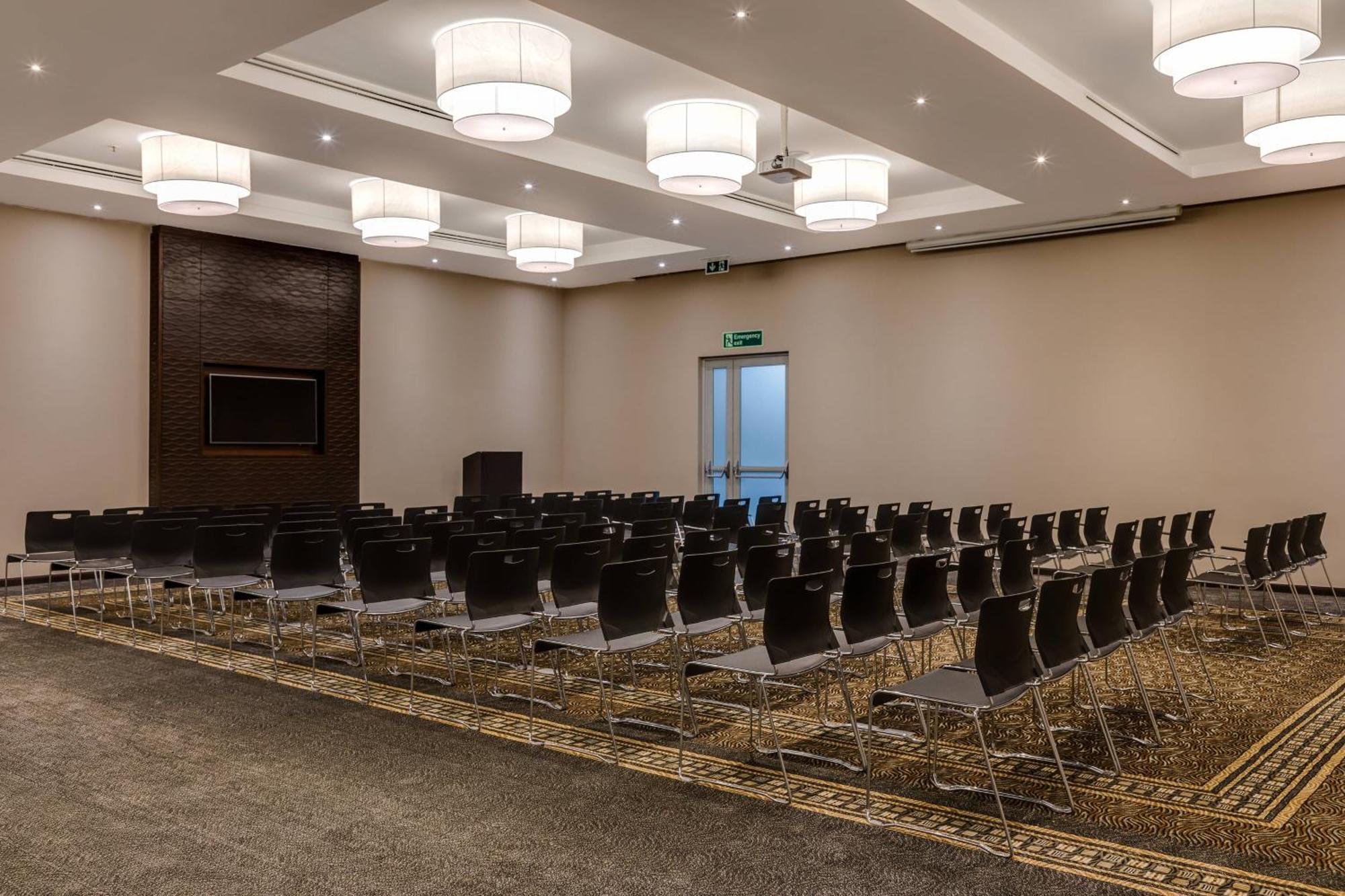Protea Hotel By Marriott Owerri Select Exterior photo