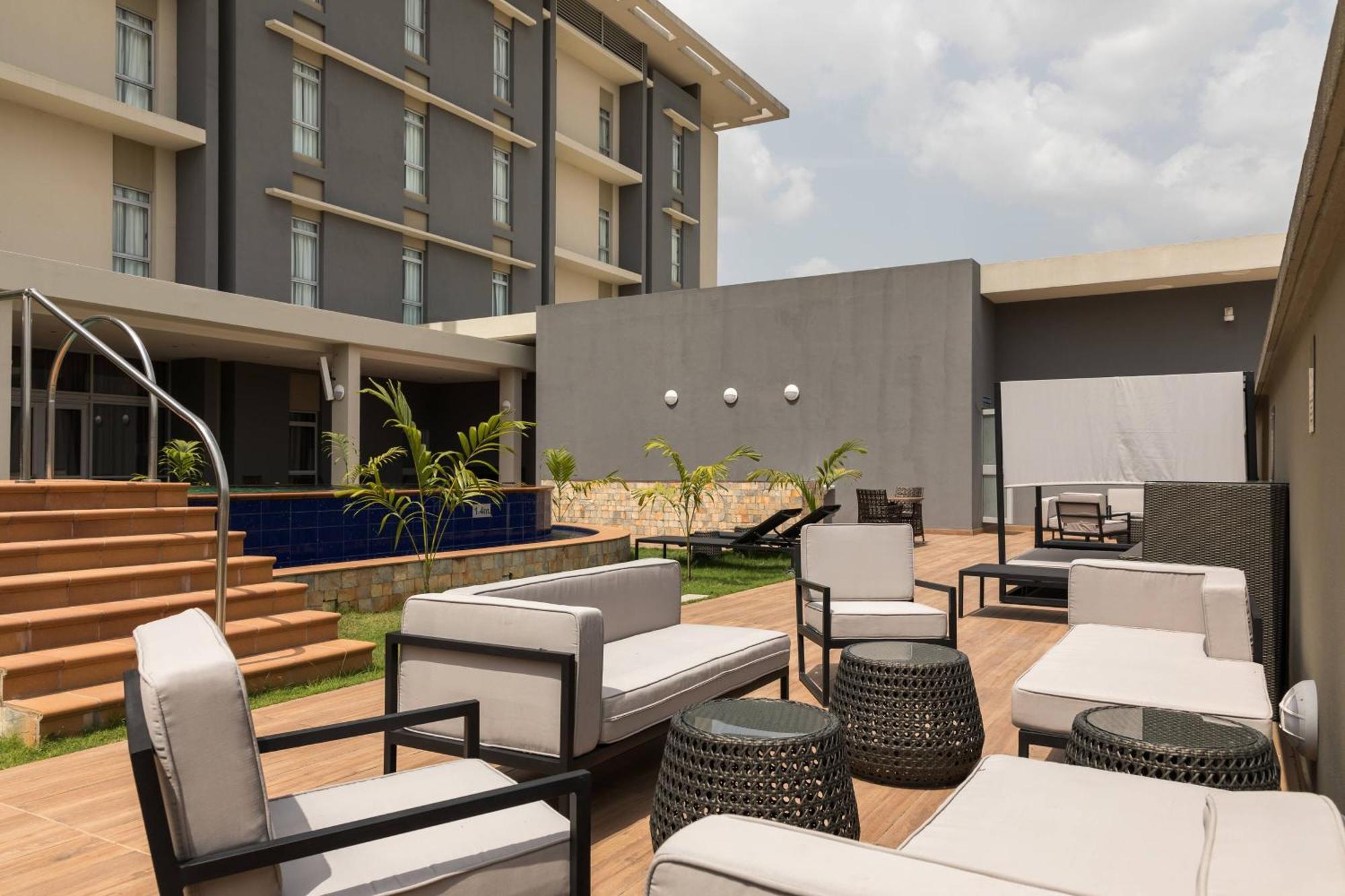 Protea Hotel By Marriott Owerri Select Exterior photo