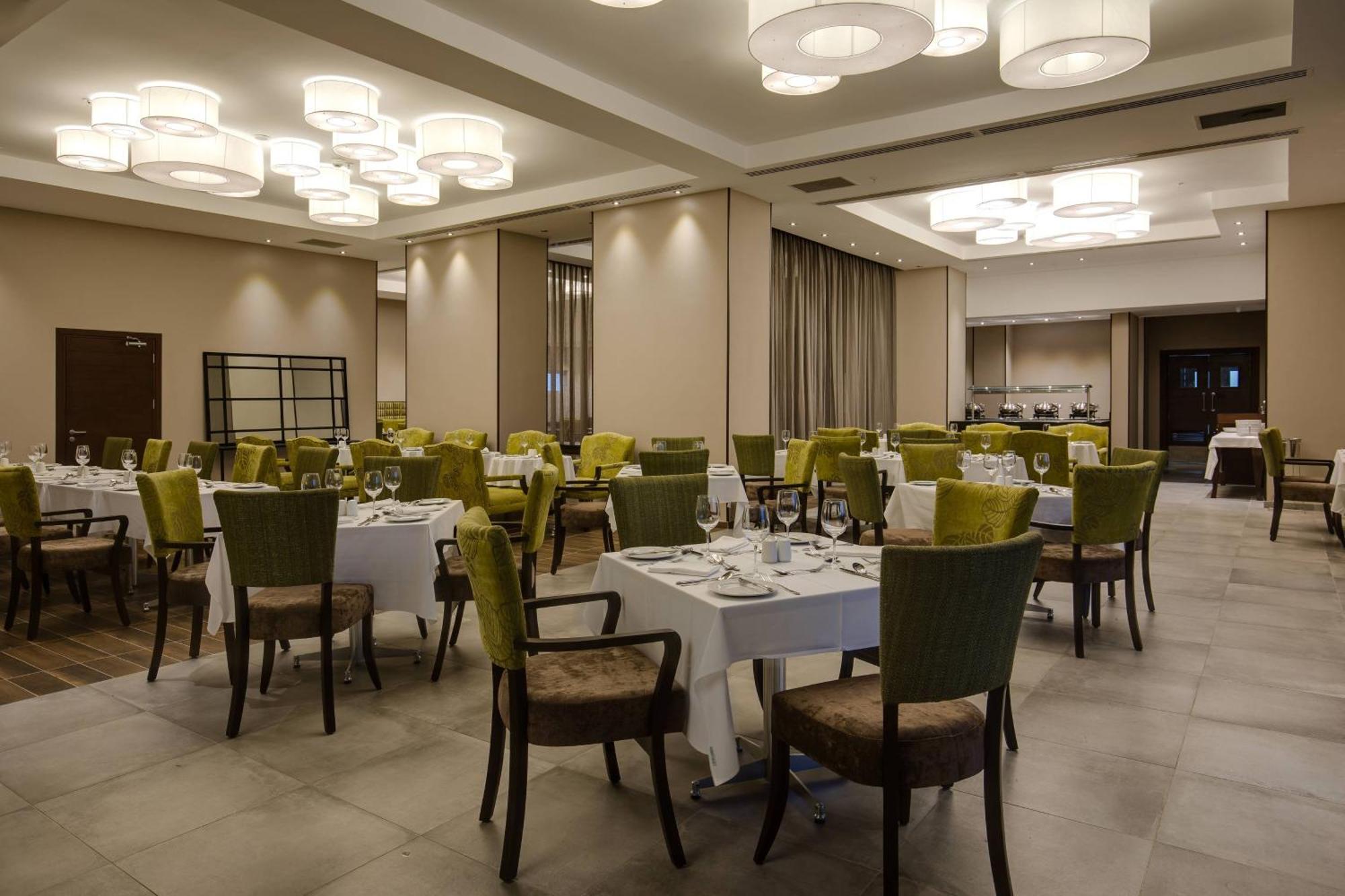 Protea Hotel By Marriott Owerri Select Exterior photo